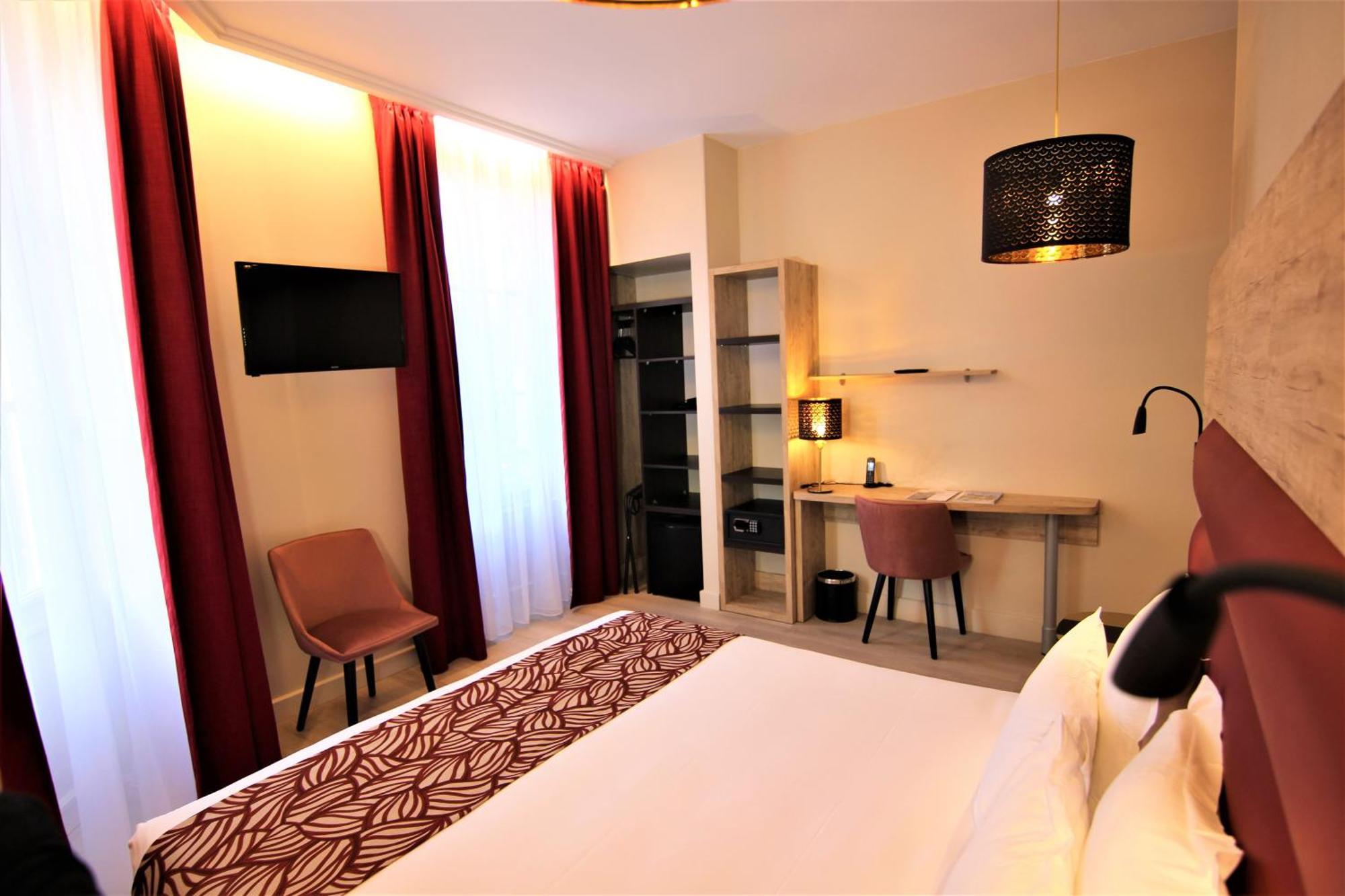 Hôtel Montaigne Sarlat Esterno foto